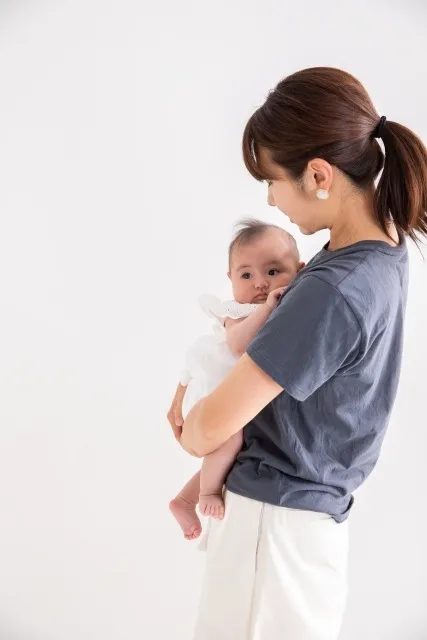 「頑張りすぎているママを見て、何かしてあげたい」と思うあなたへ。産後の体を守る『ボディケア』というプレゼント。